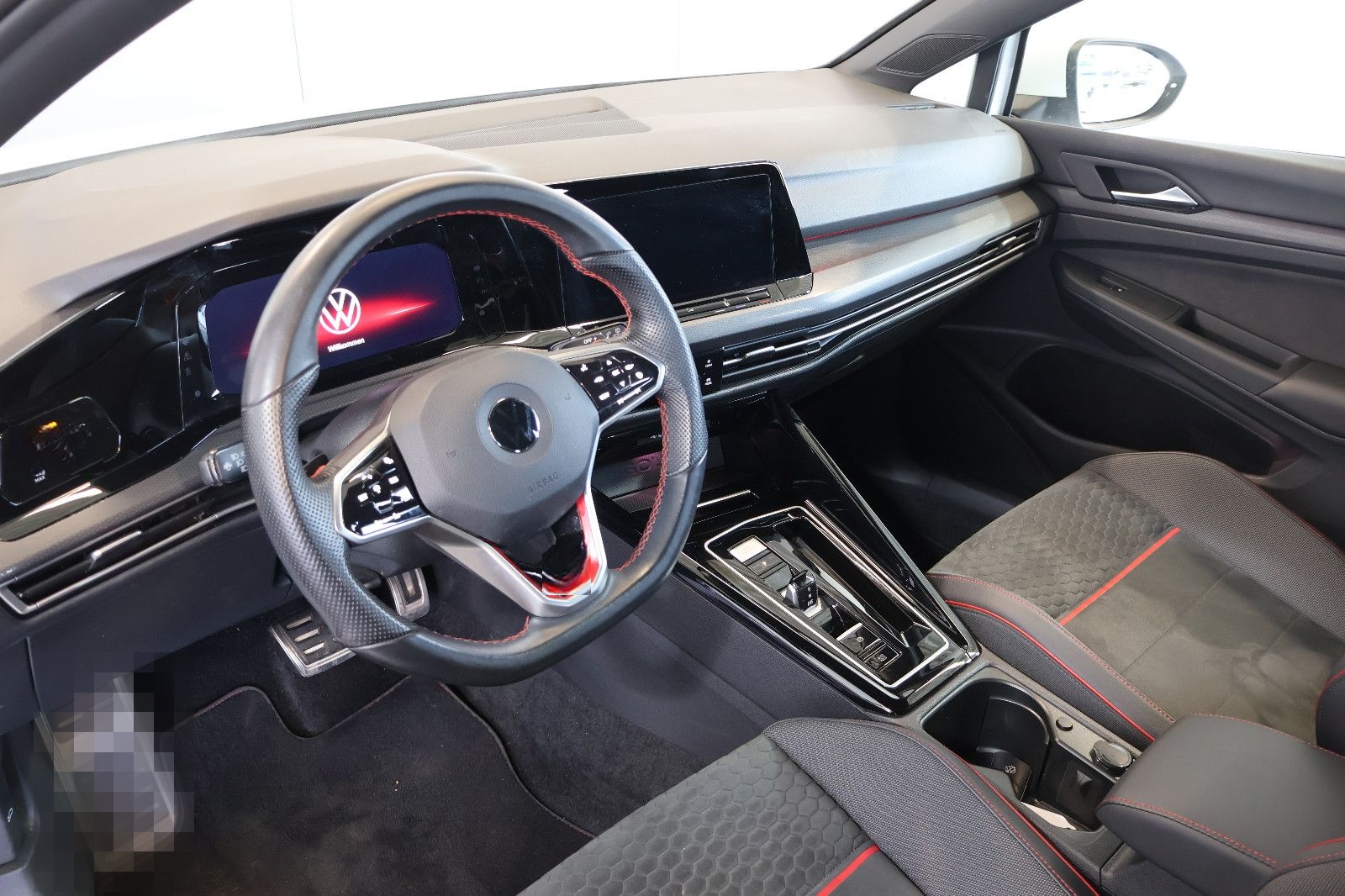 Volkswagen Golf VIII GTI Clubsport 2.0 TSI AID+ACC+LED+18" foto 9