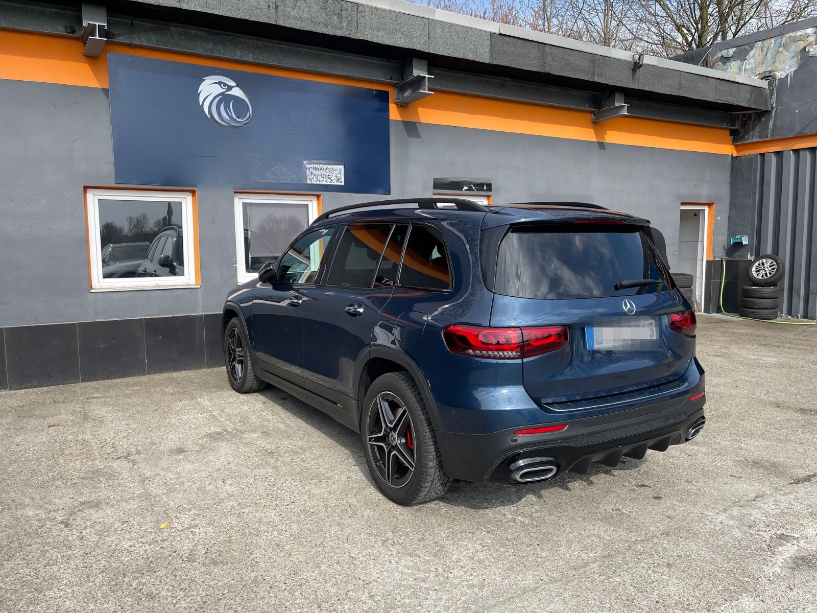 Mercedes-Benz GLB 200 d AMG Line Widescreen Pano Night 7Sitzer foto 9
