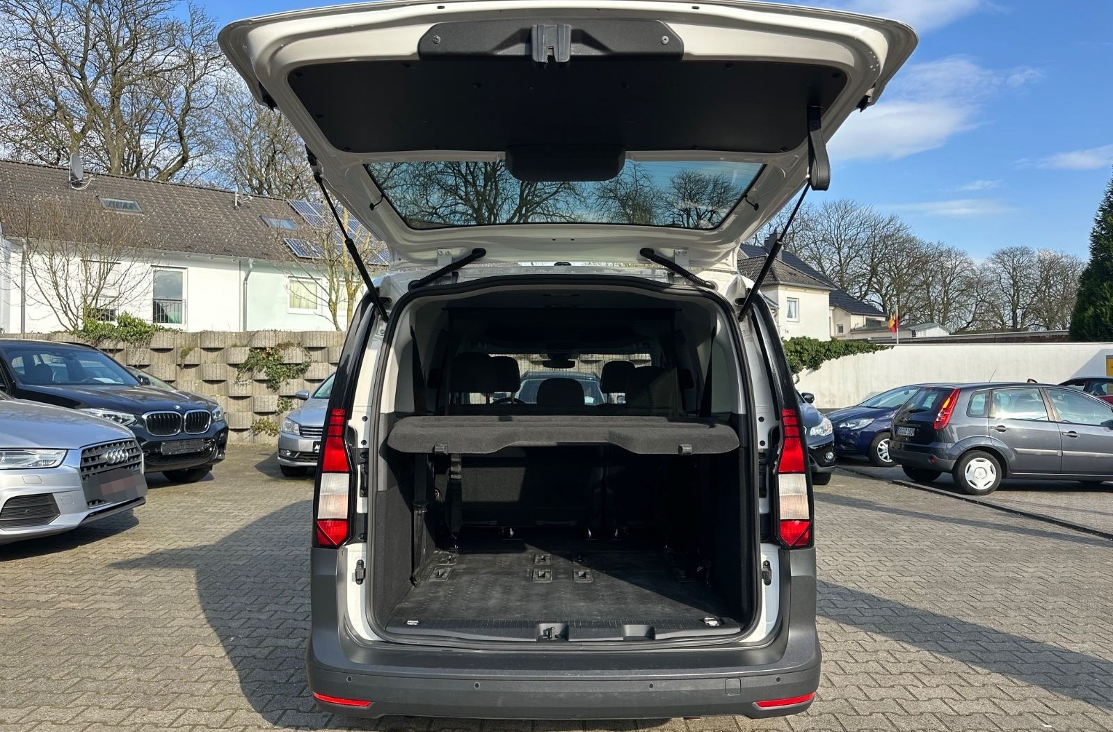 Volkswagen Caddy Maxi foto 15