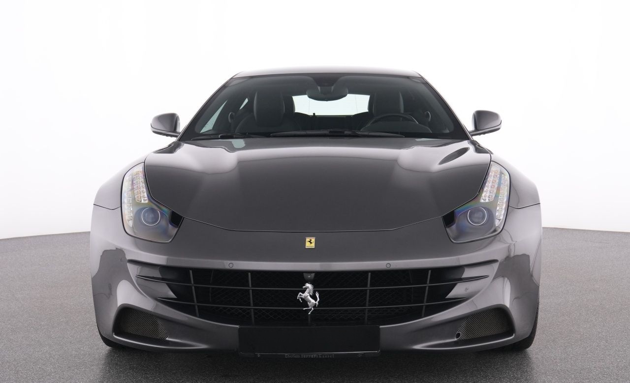 Ferrari Four GRIGIO FERRO SITZBELÜFTUNG DUAL VIEW KAMERA foto 2