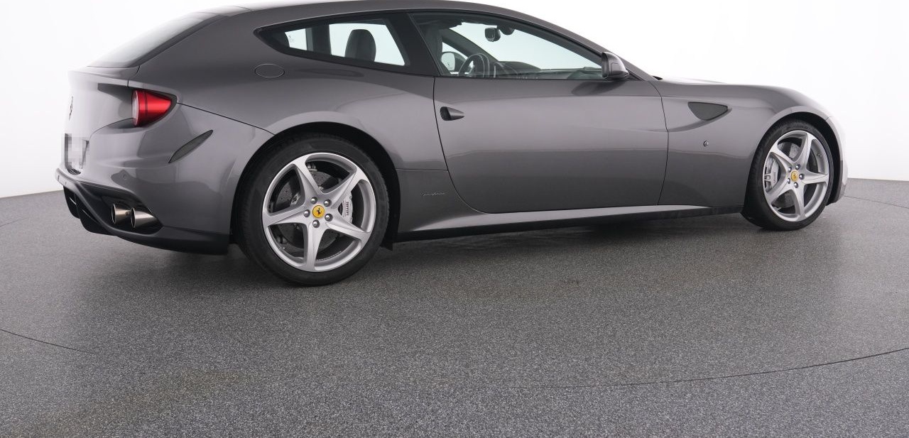 Ferrari Four GRIGIO FERRO SITZBELÜFTUNG DUAL VIEW KAMERA foto 12