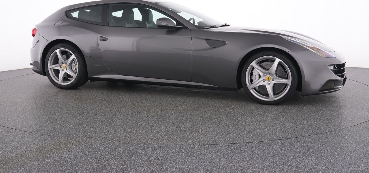 Ferrari Four GRIGIO FERRO SITZBELÜFTUNG DUAL VIEW KAMERA foto 14