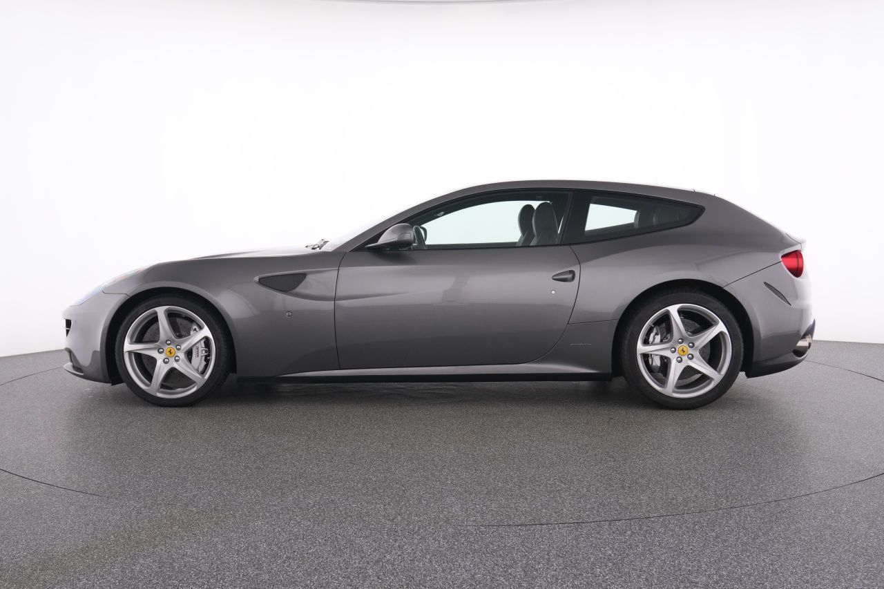 Ferrari Four GRIGIO FERRO SITZBELÜFTUNG DUAL VIEW KAMERA foto 5