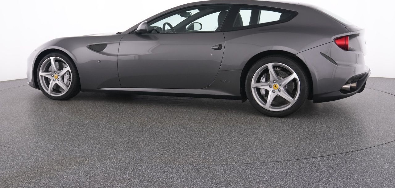 Ferrari Four GRIGIO FERRO SITZBELÜFTUNG DUAL VIEW KAMERA foto 6