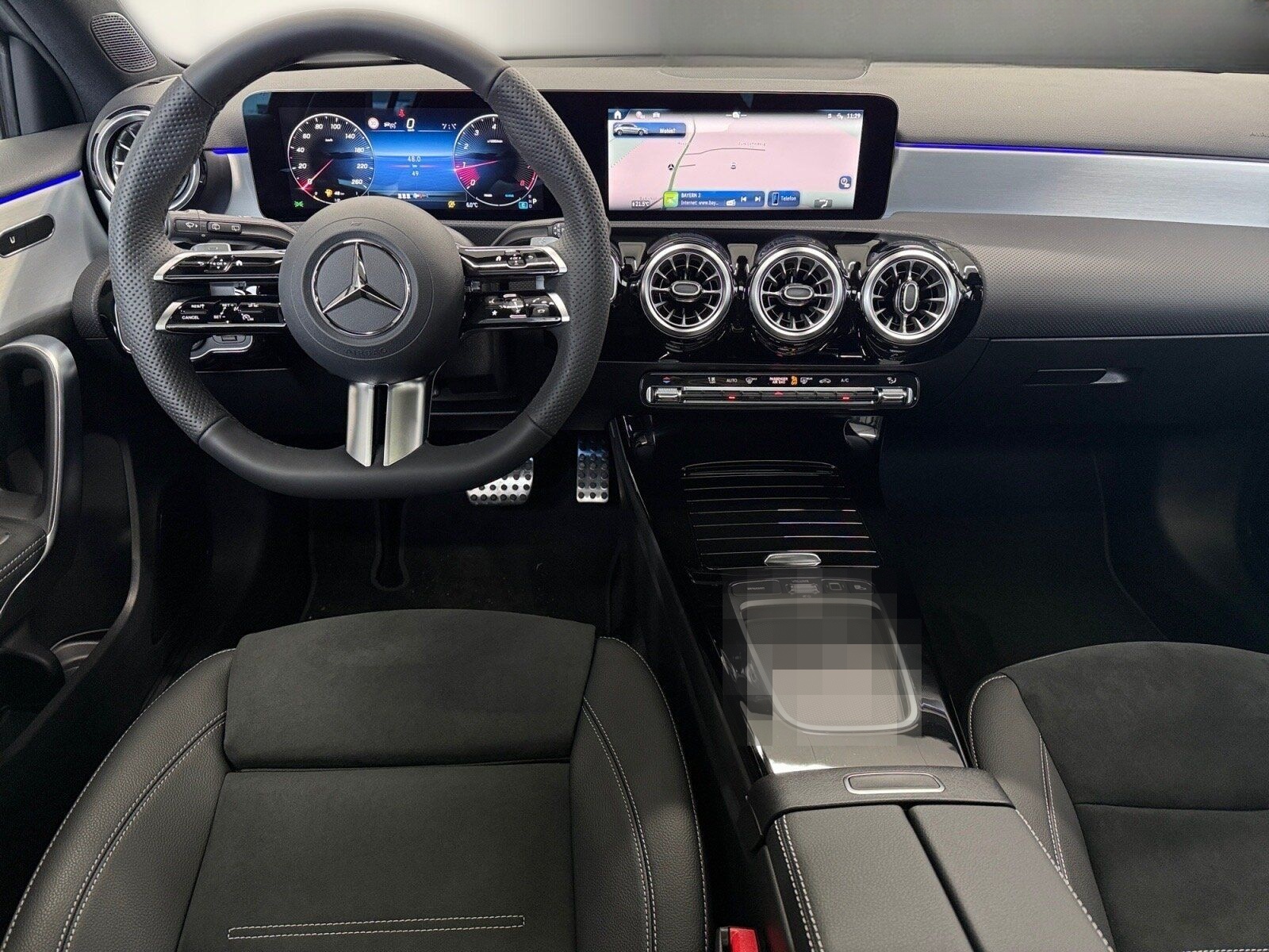 Mercedes-Benz A 200 AMG-Line PanoD. DISTRONIC AHK Night-P. LED foto 8