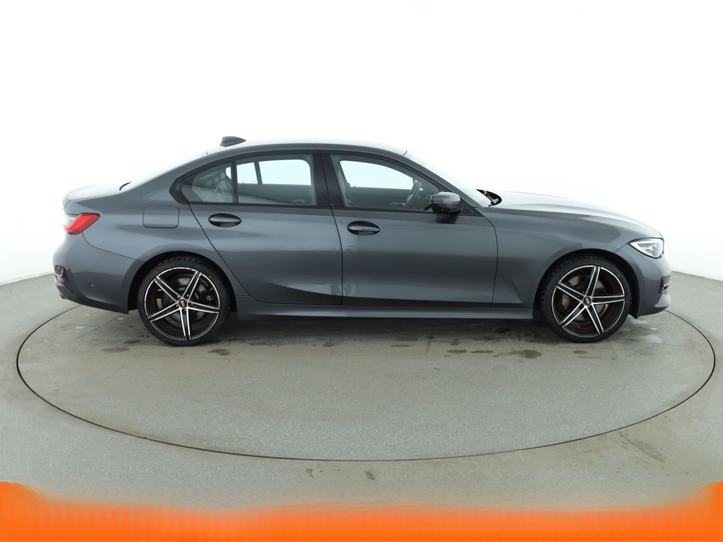 BMW 330i Sport Line Aut.*NAVI*LED*TEMPO*360° foto 7