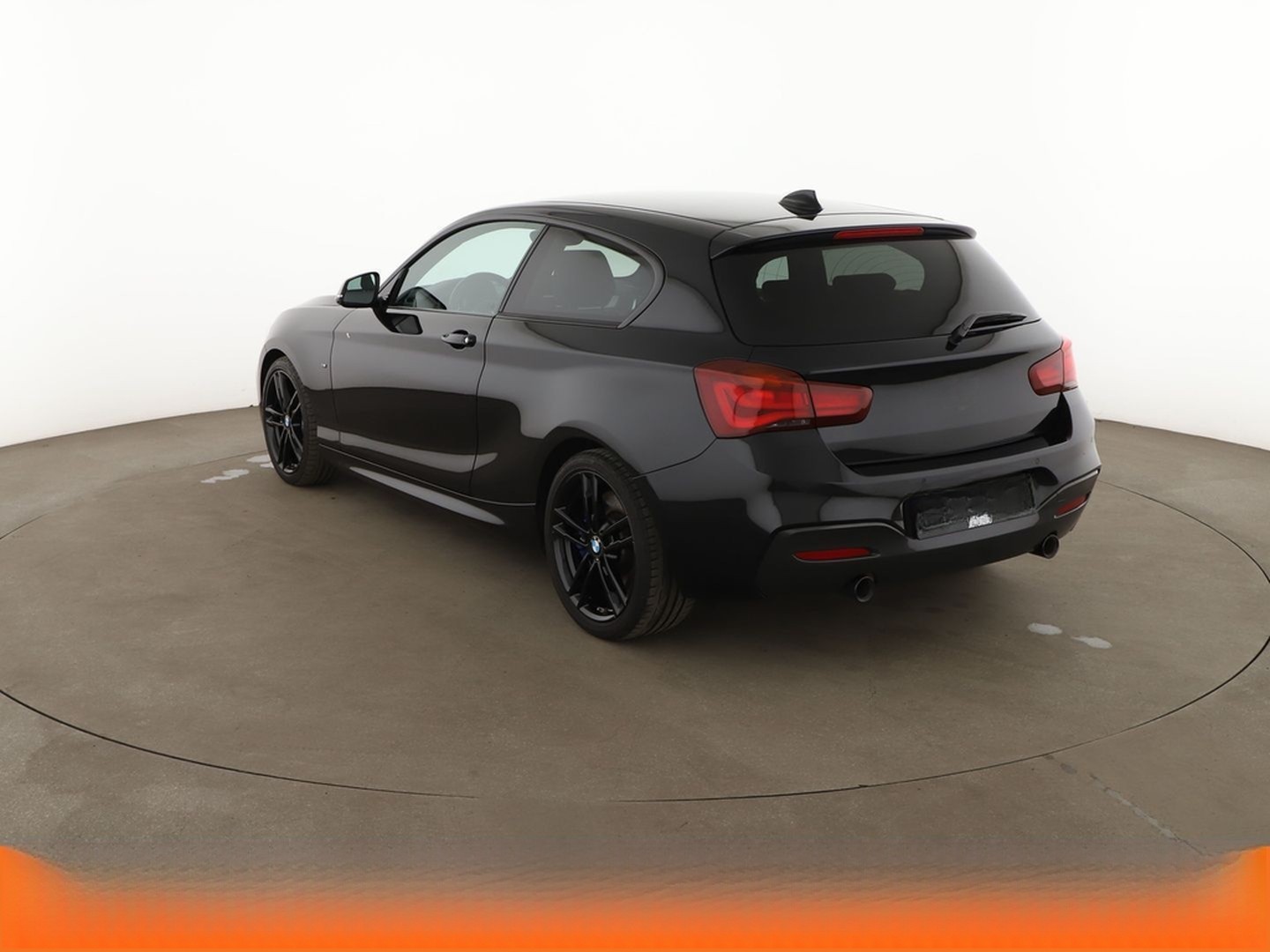 BMW 1er M140i xDrive Special Edition Aut.*NAV*LED* foto 4