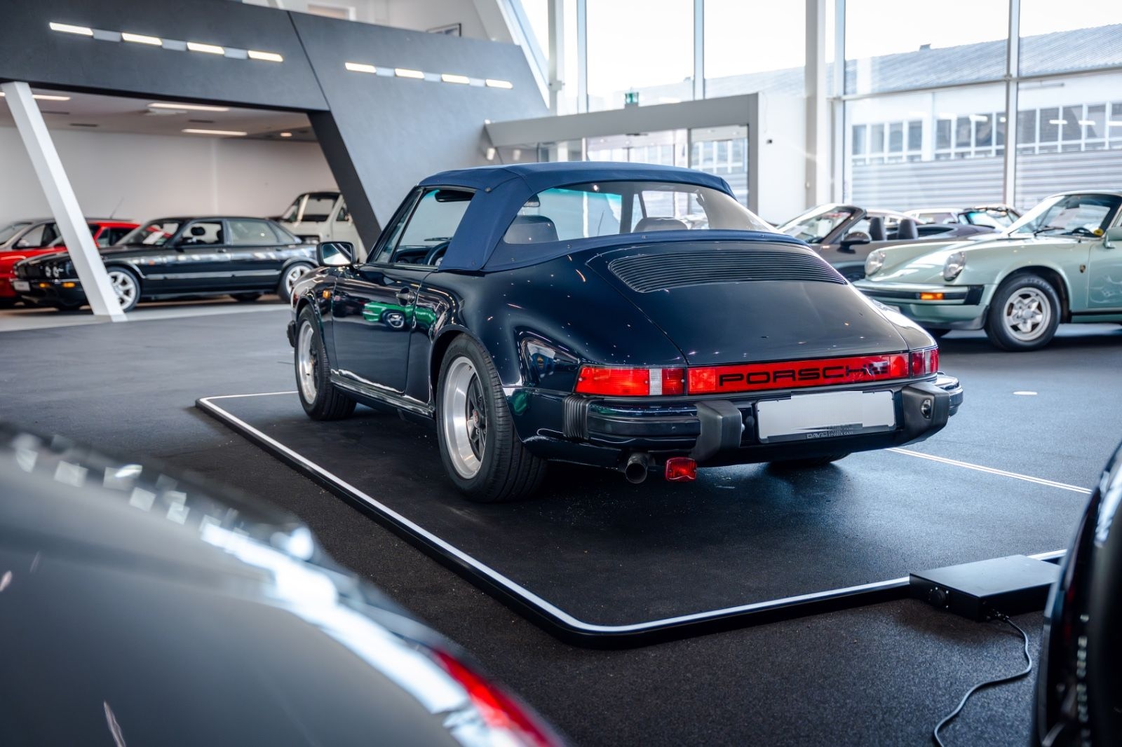 Porsche 911 G-Modell 3.2 Cabrio*deutsch*3.Hd*low mileage foto 3