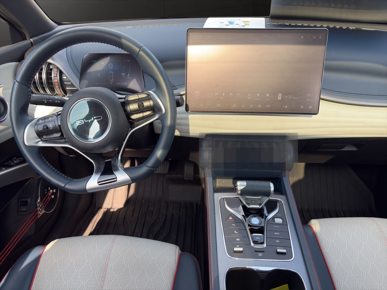 BYD Atto 3 Design 60,4 kWh (MY22) foto 14