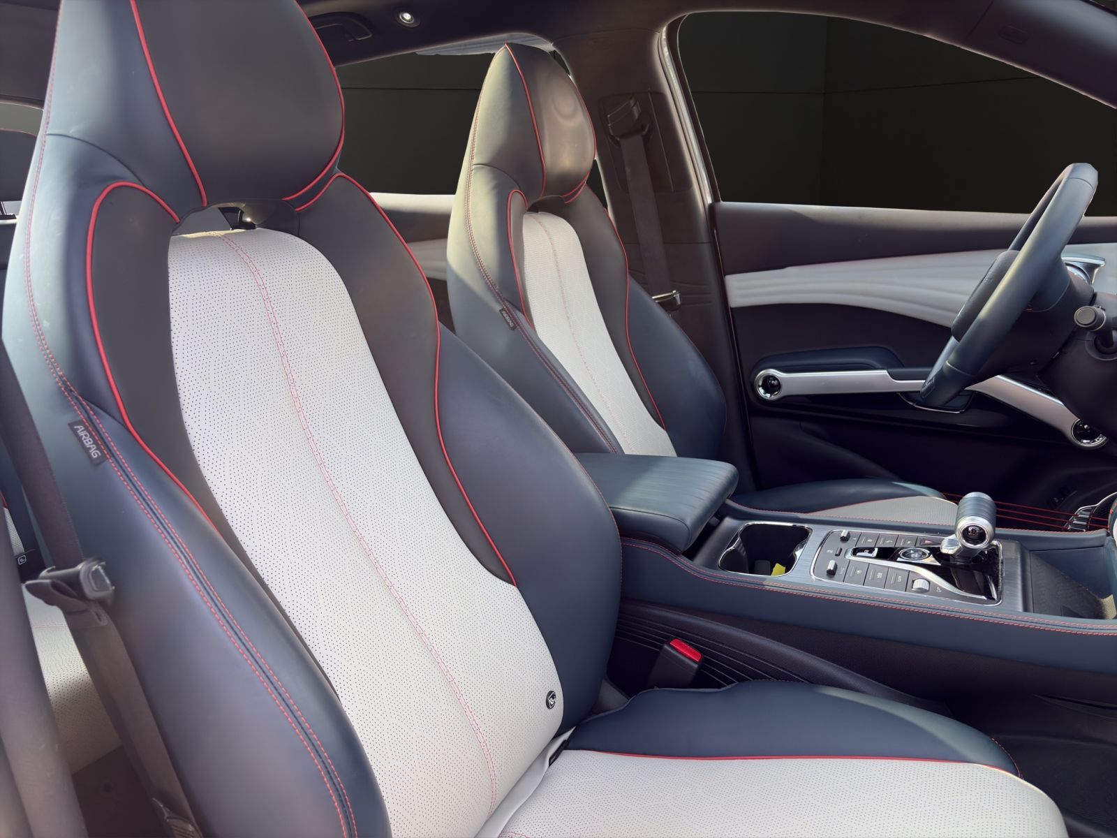 BYD Atto 3 Design 60,4 kWh (MY22) foto 18