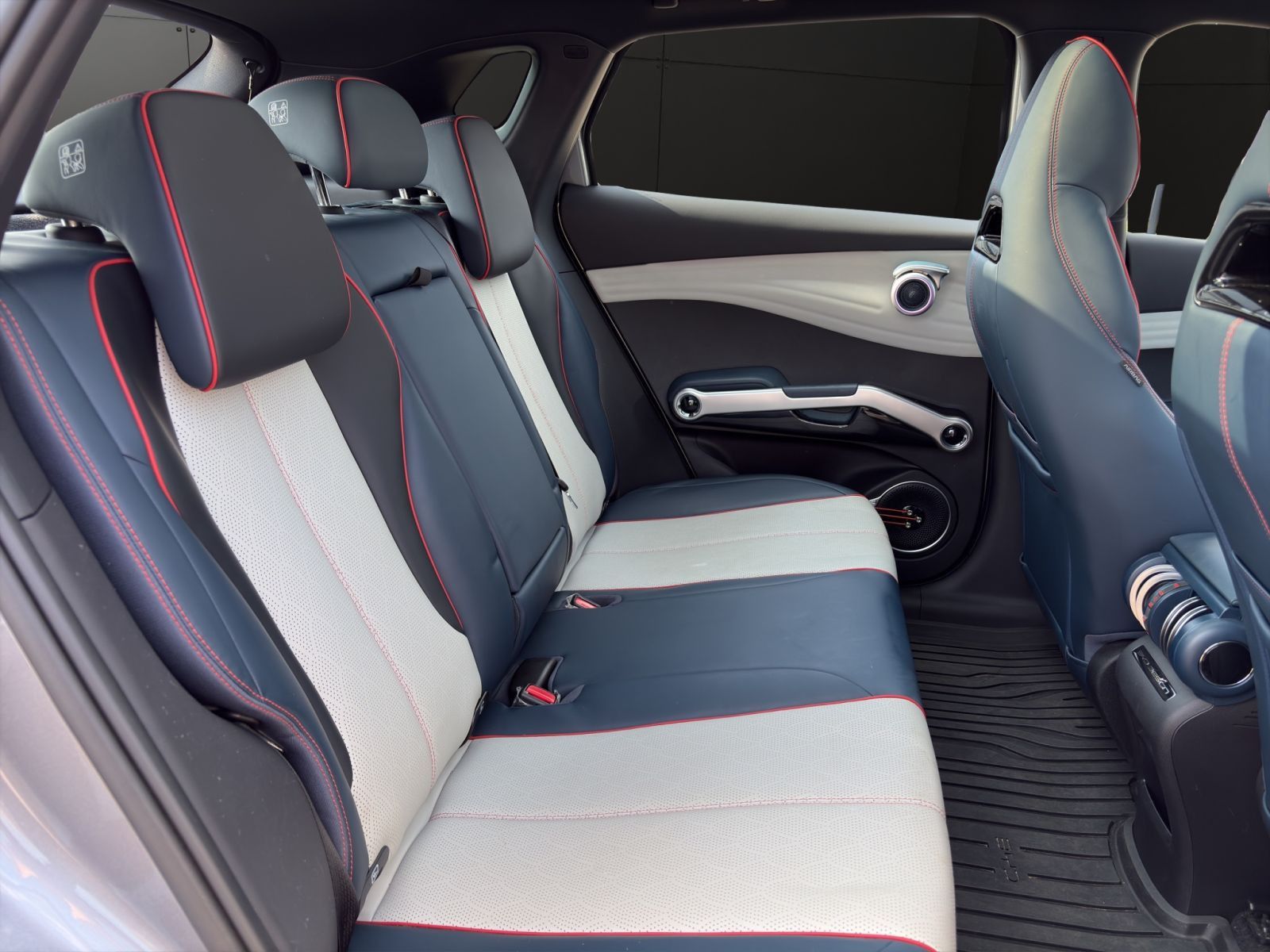 BYD Atto 3 Design 60,4 kWh (MY22) foto 19