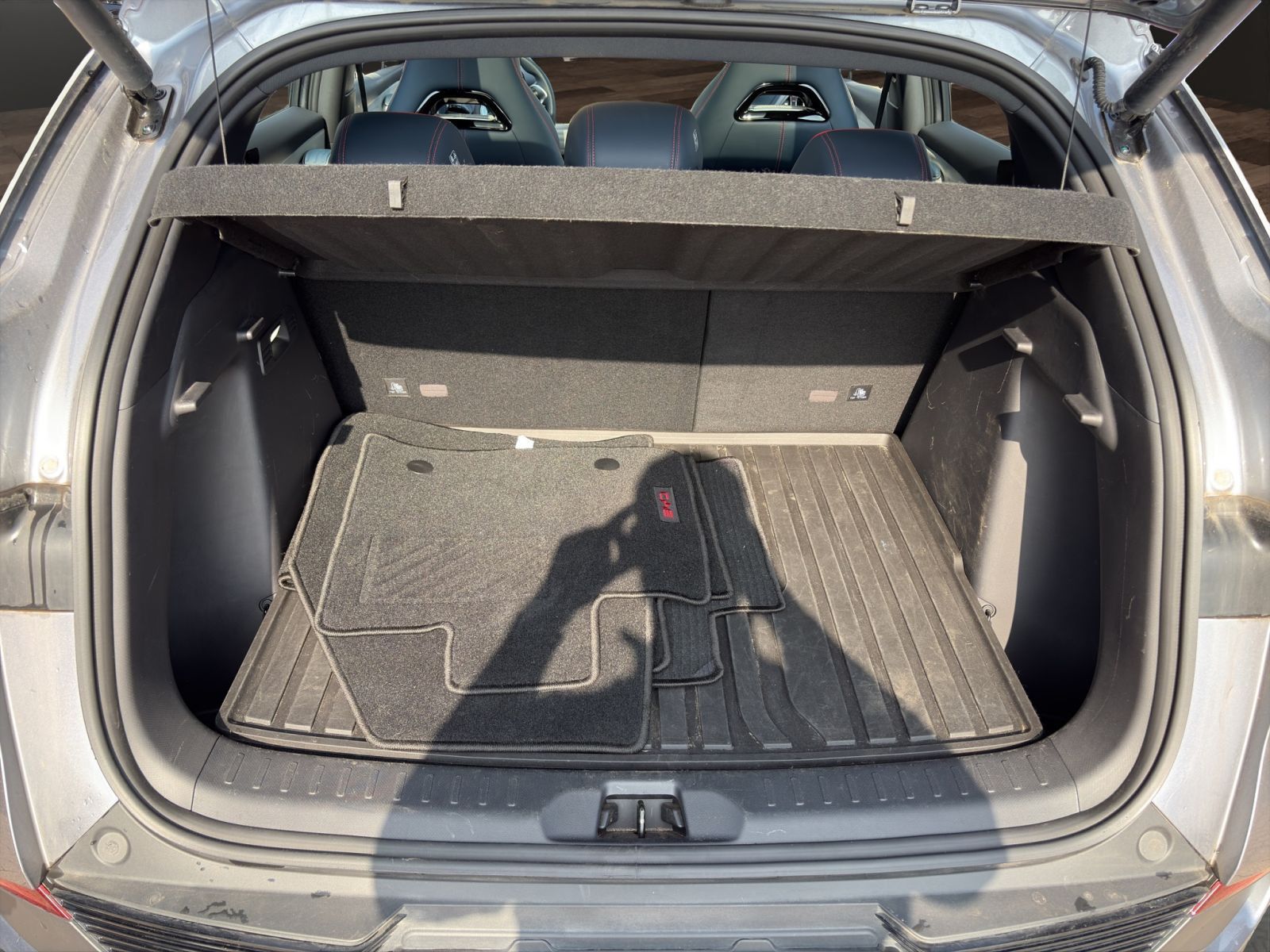 BYD Atto 3 Design 60,4 kWh (MY22) foto 20