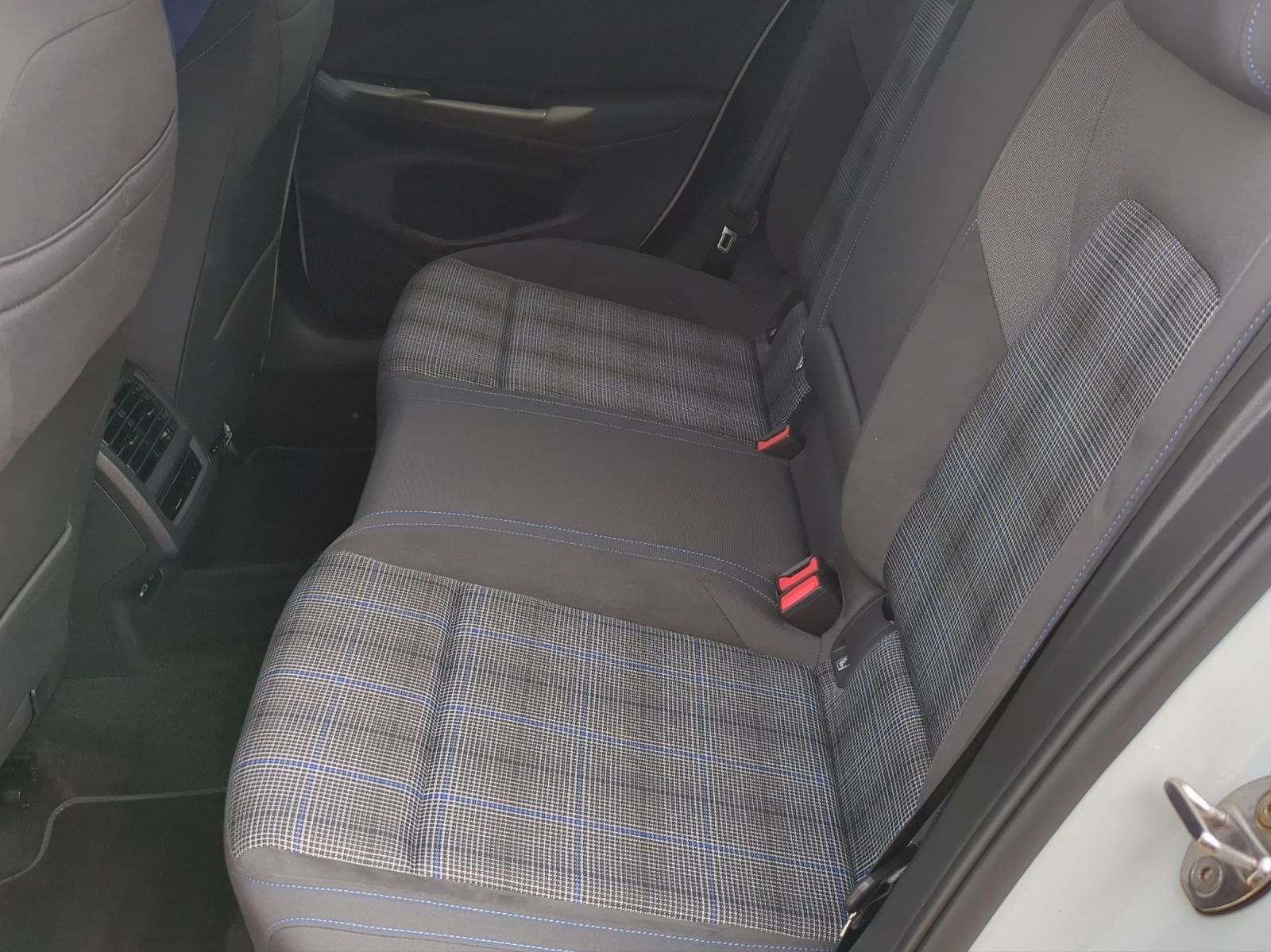 Volkswagen Golf VIII 1.4 TSI GTE eHybrid BlackStyle Navi DS foto 5