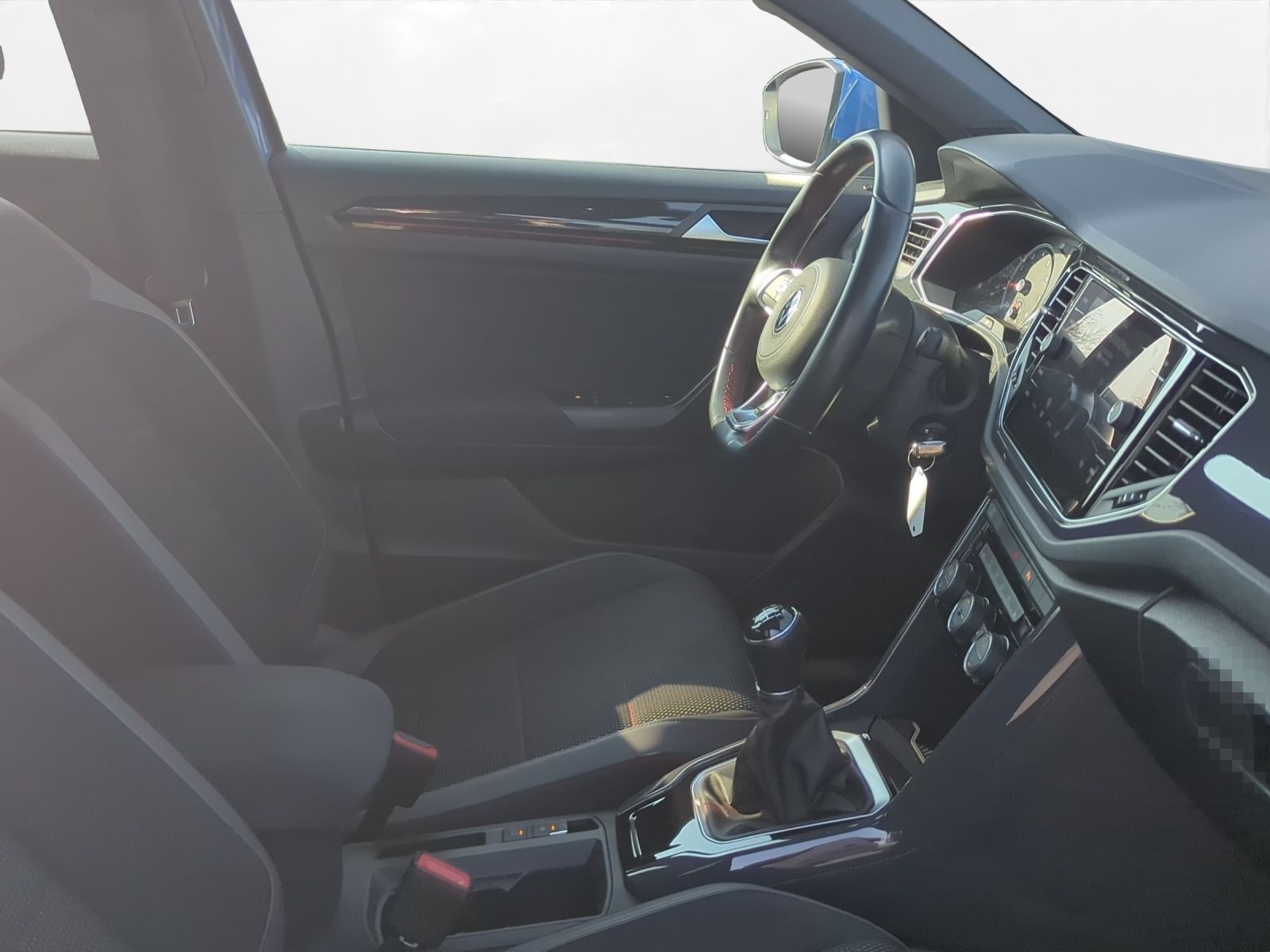 Volkswagen T-Roc Sport 1.5 l TSI LED SiHz foto 12