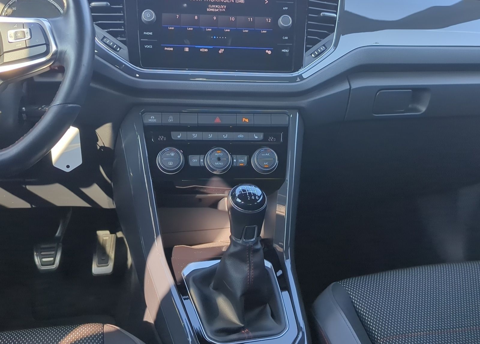 Volkswagen T-Roc Sport 1.5 l TSI LED SiHz foto 7