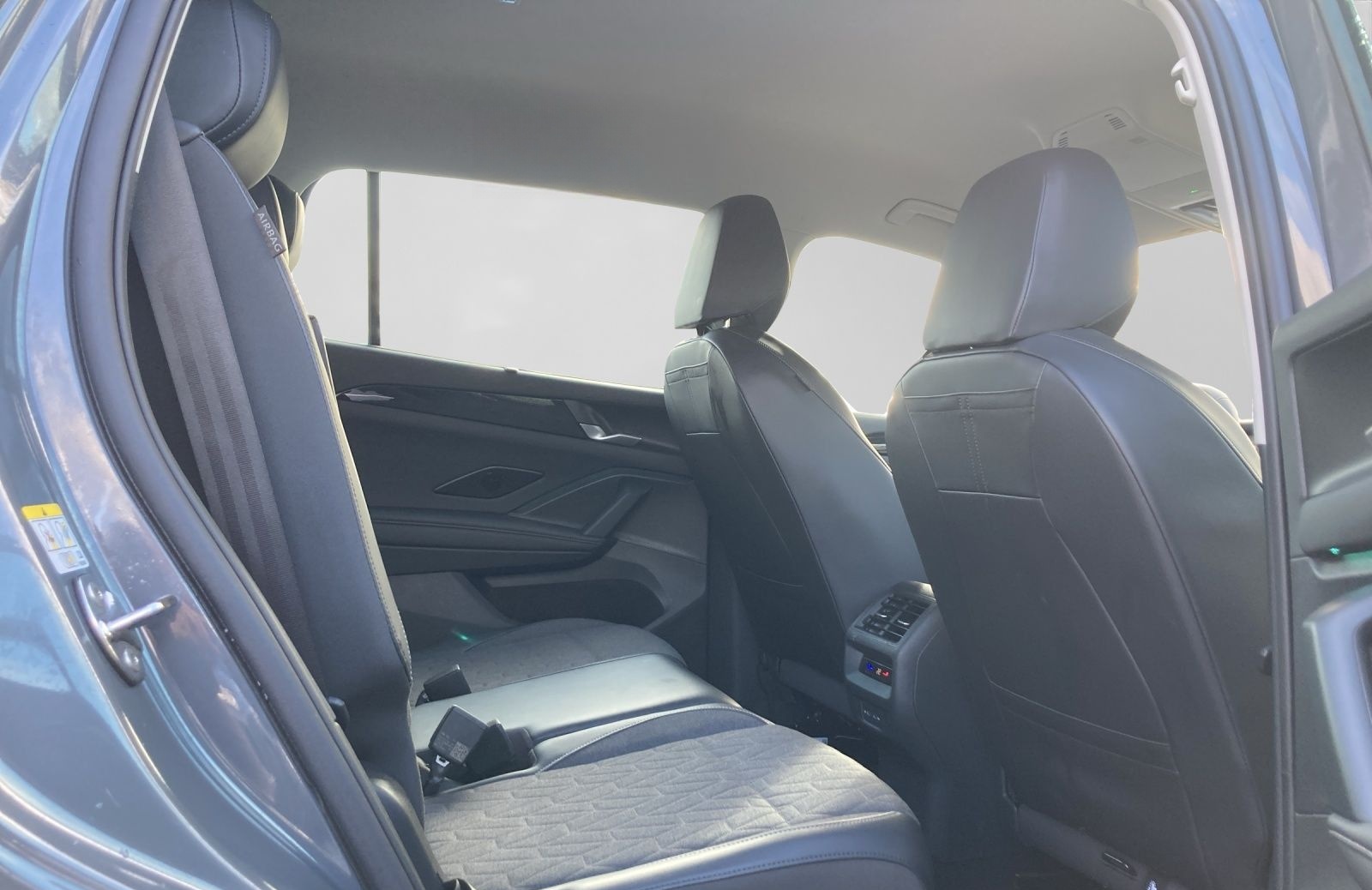 Volkswagen Tayron 2.0 TDI DSG 4M LIFE IQ.LIGHT 7-SITZE AHK foto 6