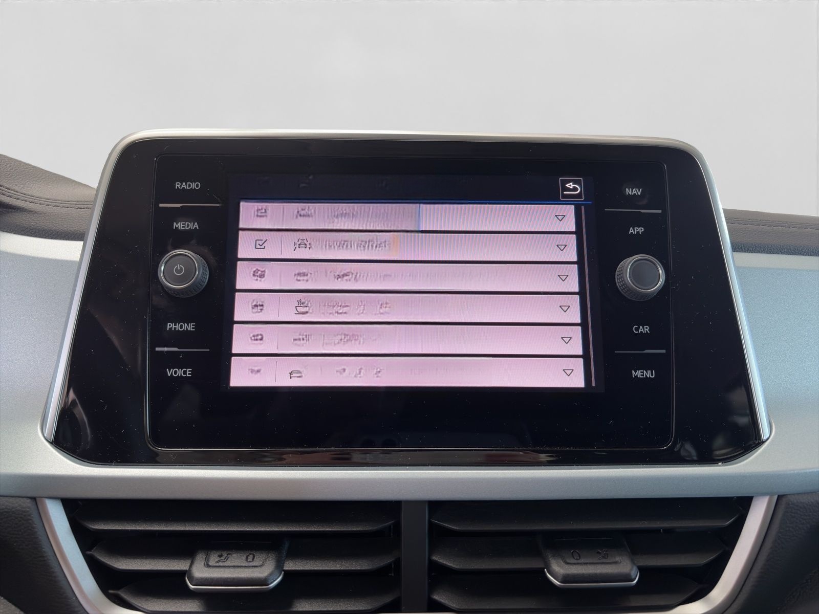 Volkswagen T-Roc 1.0 TSI GOAL LED NAVI ASSIST APP-CON foto 15