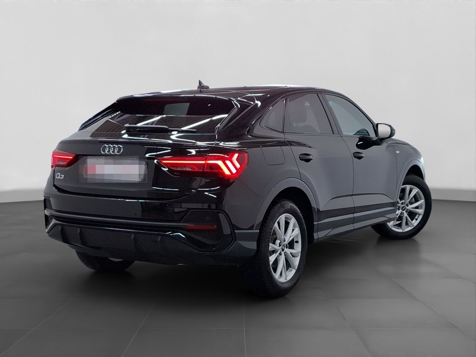 Audi Q3 Sportback 35 TFSI S LINE ALCANTARA LED AHK KA foto 3