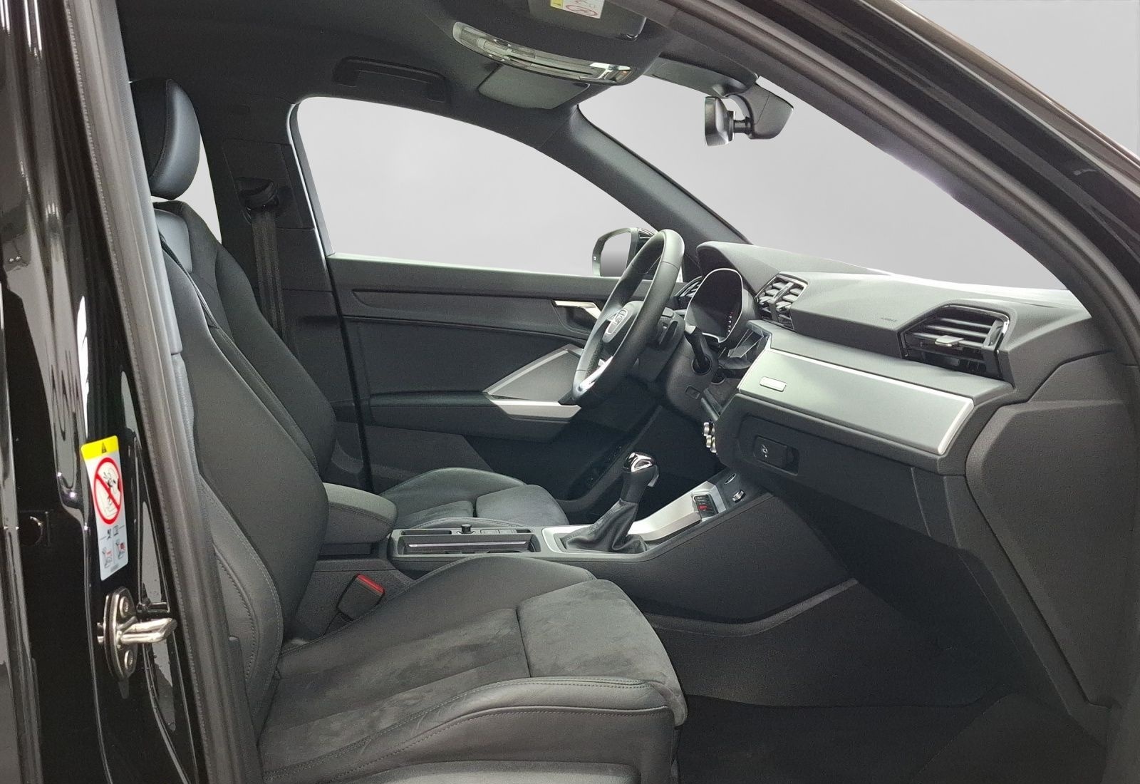 Audi Q3 Sportback 35 TFSI S LINE ALCANTARA LED AHK KA foto 4
