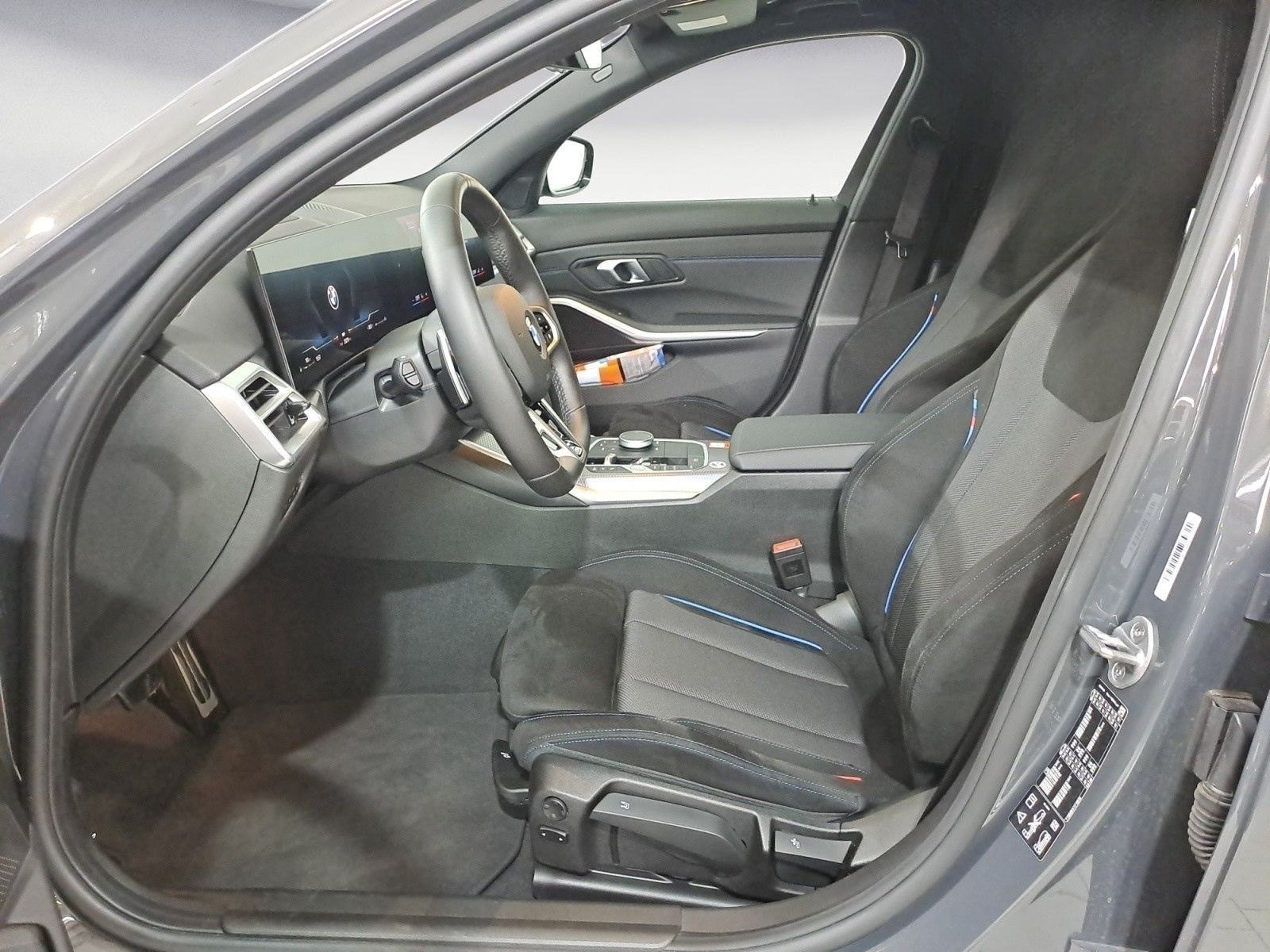 BMW 320d xDrive Automatik M Sport AHK Innovation foto 8