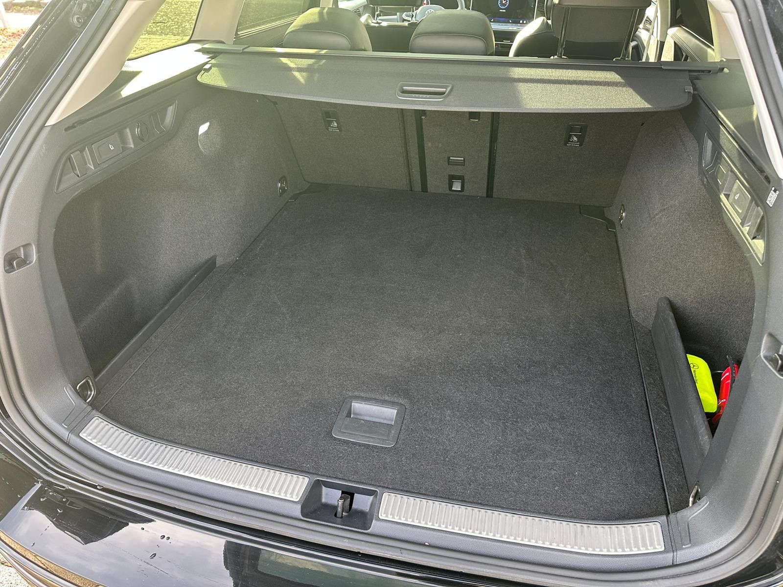 Volkswagen Passat Variant 2.0 TDI SCR DSG Elegance  foto 9