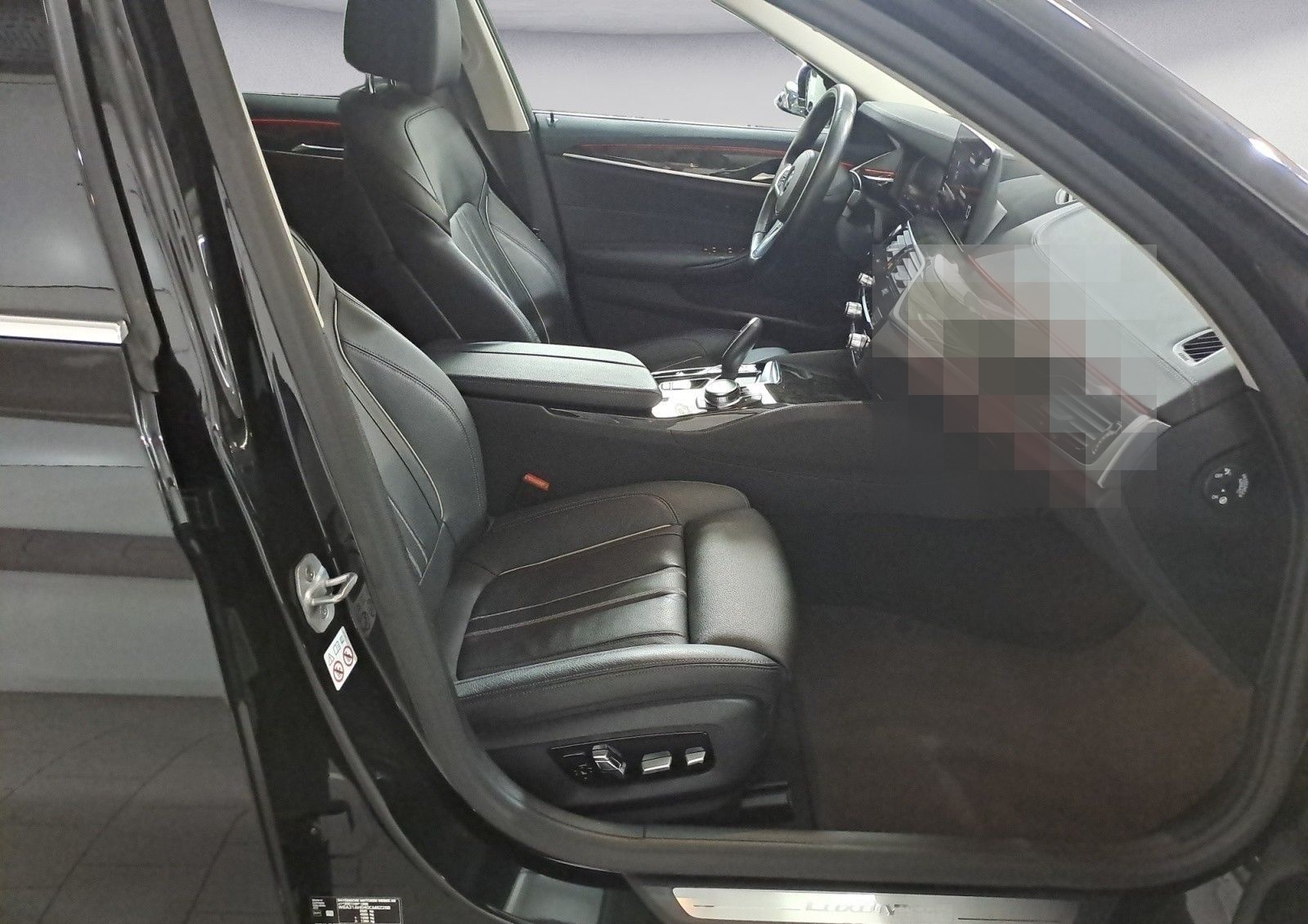 BMW 530d xDrive Luxury Line Innovationsp. Aut. EDC foto 9