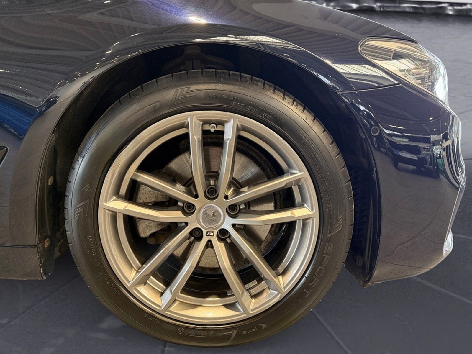 BMW 520d xDrive Touring M Sport AHK Head-Up foto 11