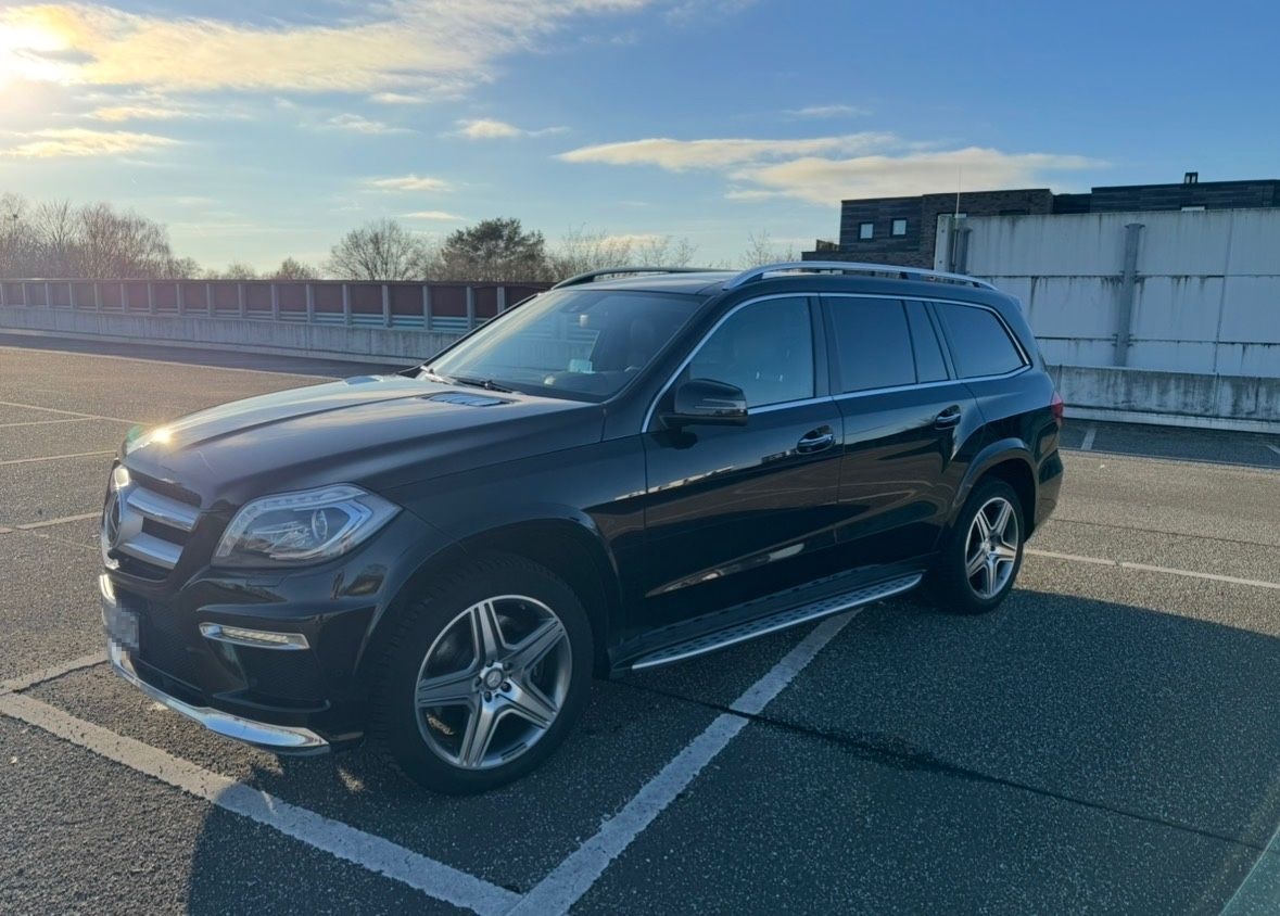 Mercedes-Benz GL 350 BlueTEC 4MATIC - foto 2