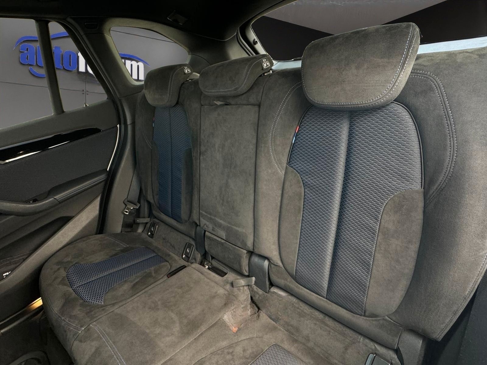 BMW X1 xDrive 20i M Sport AHK°ACC°ALCANTARA°KAMERA foto 15
