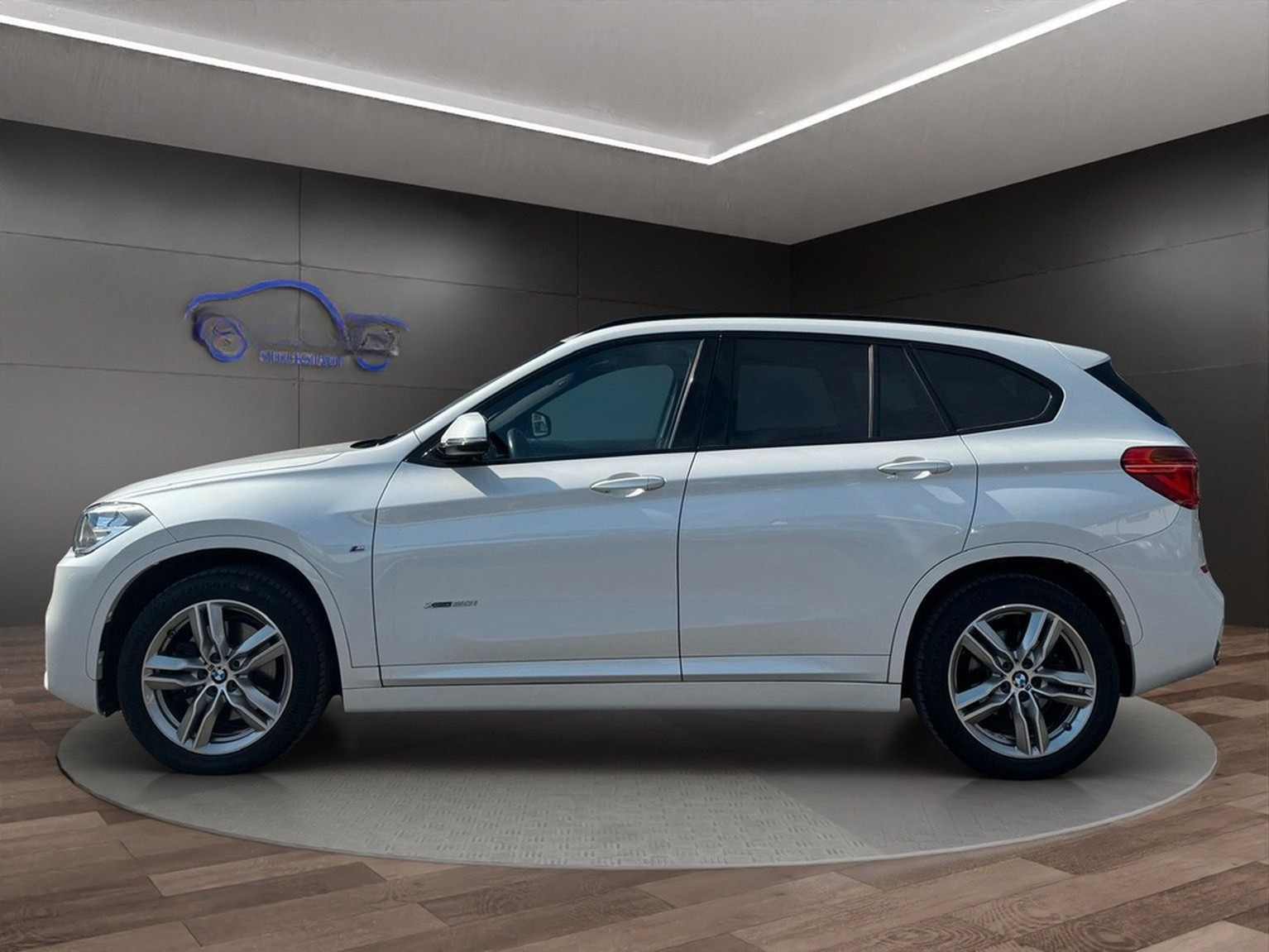 BMW X1 xDrive 20i M Sport AHK°ACC°ALCANTARA°KAMERA foto 8