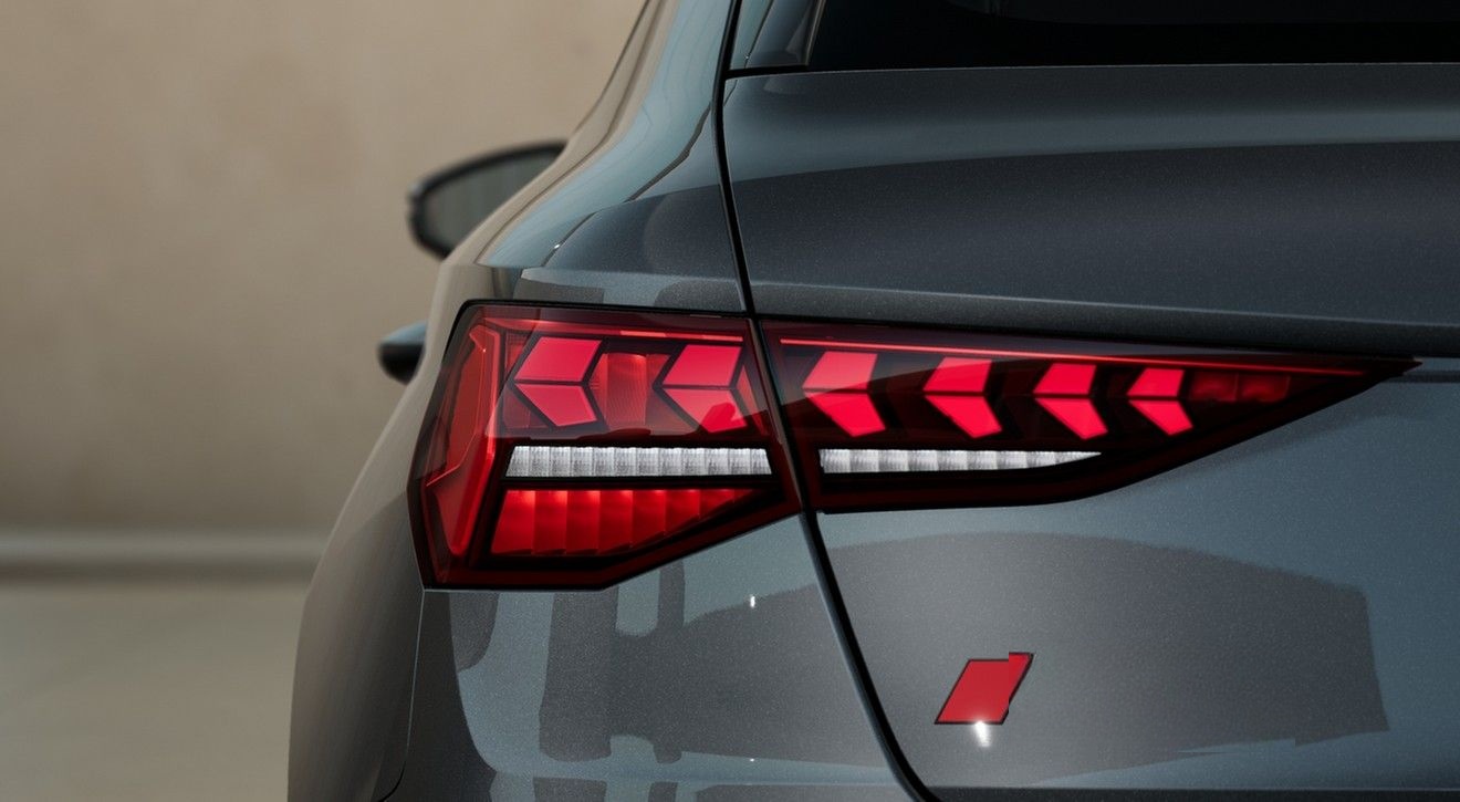 Audi RS3 Sportback qu MATRIX LEDER PANO 280KM/H RS-AG foto 8