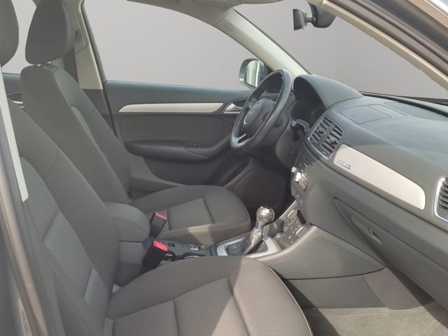 Audi Q3 2.0 TFSI quattro S-tronic foto 14