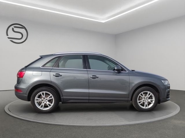 Audi Q3 2.0 TFSI quattro S-tronic foto 7