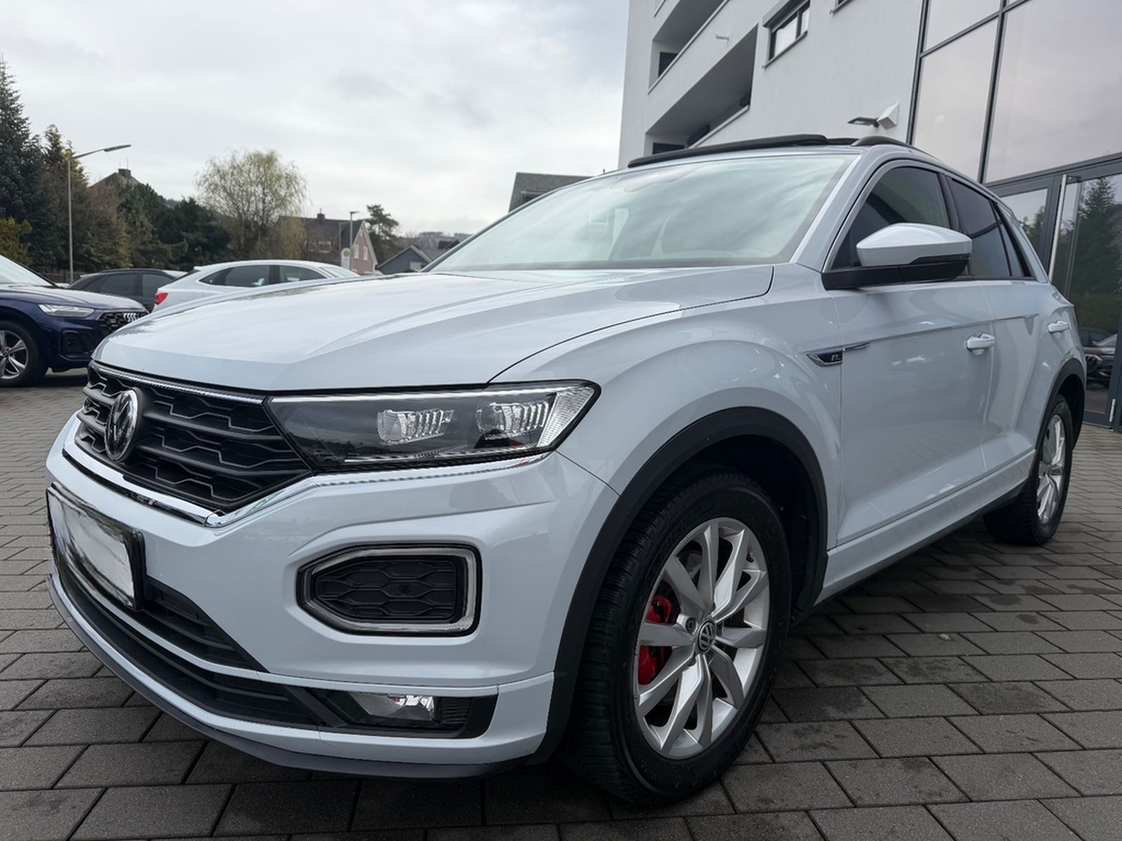 Volkswagen T-Roc 2.0 TSI Sport 4Motion R Line DSG/Pano/beat foto 2