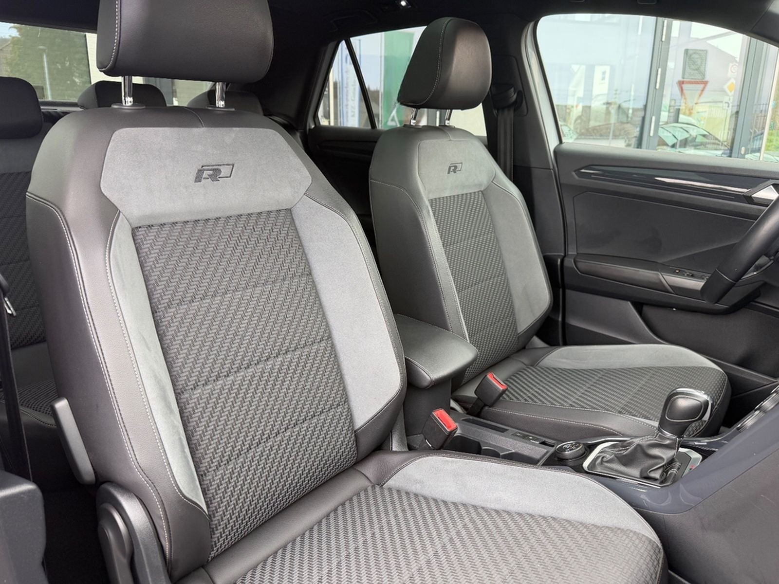 Volkswagen T-Roc 2.0 TSI Sport 4Motion R Line DSG/Pano/beat foto 19