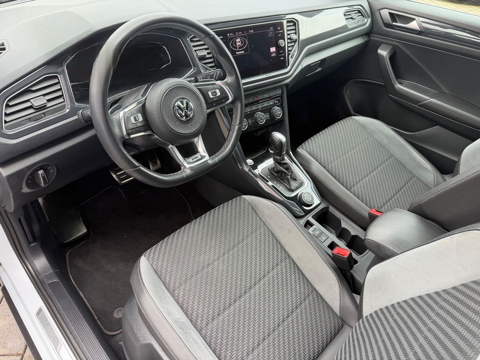 Volkswagen T-Roc 2.0 TSI Sport 4Motion R Line DSG/Pano/beat foto 8