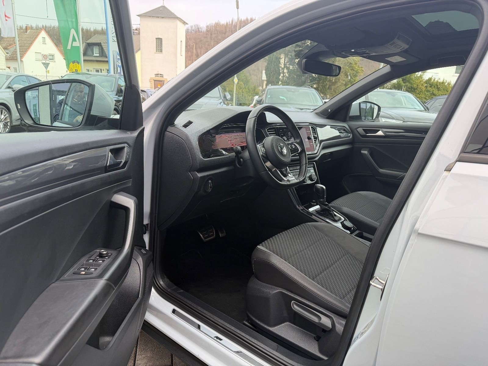 Volkswagen T-Roc 2.0 TSI Sport 4Motion R Line DSG/Pano/beat foto 10