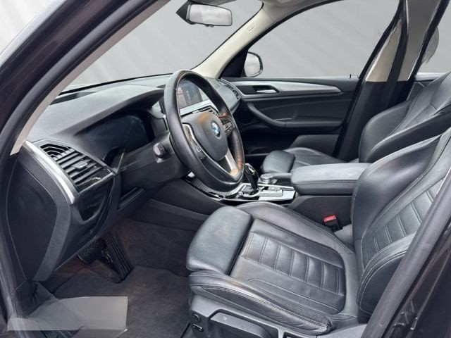 BMW X3 xDrive 20dA LED Head-Up Panorama Lordose SHZ foto 8