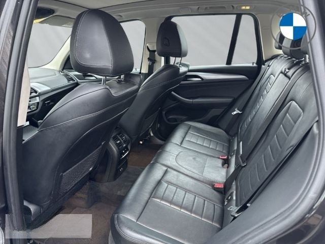 BMW X3 xDrive 20dA LED Head-Up Panorama Lordose SHZ foto 9