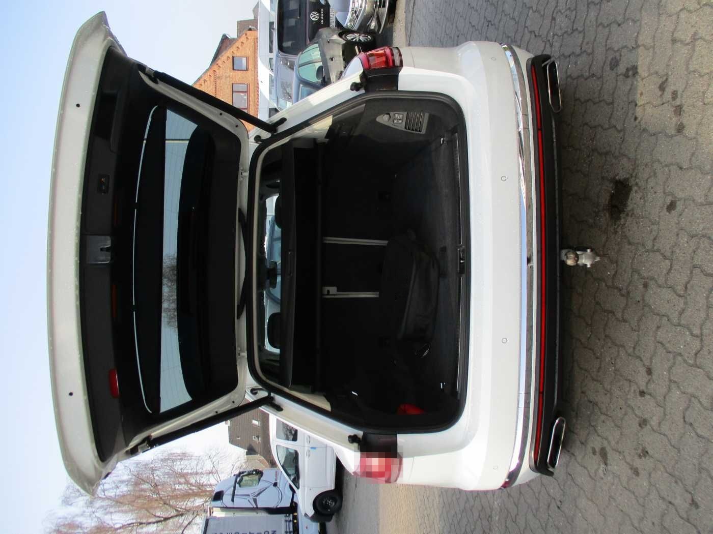 Volkswagen Touareg Plug-In-Hybrid 3.0 4Motion Aut. Elegance foto 4