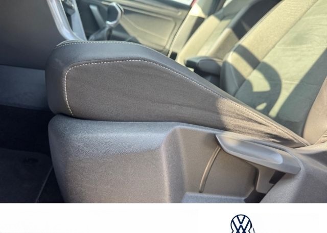 Volkswagen T-Roc STYLE TSI NAVI SITZHEIZUNG EINPARKHILFE LE foto 14