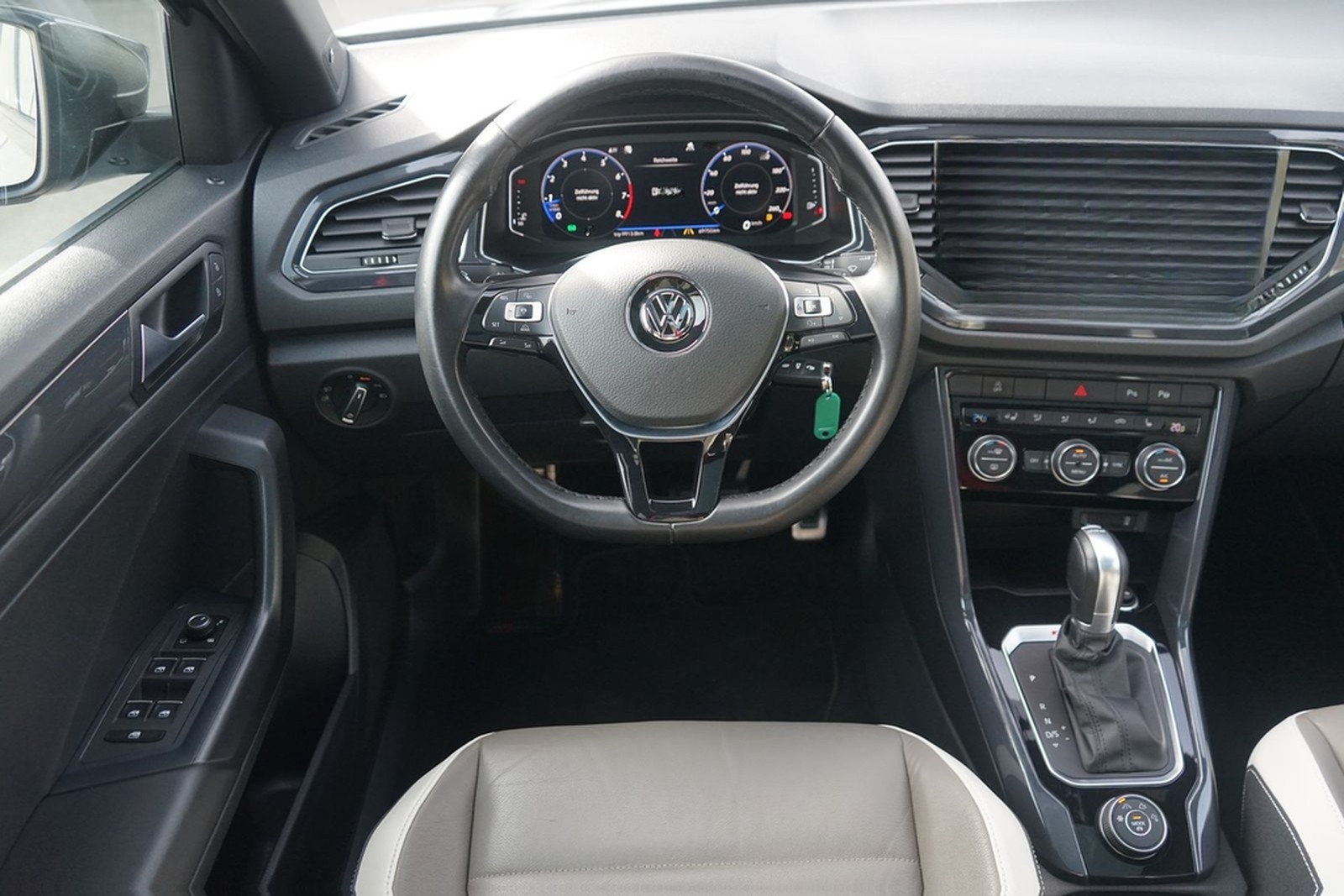 Volkswagen T-Roc 2.0 TSI 4Motion LED Navi Panorama ACC AHK foto 11