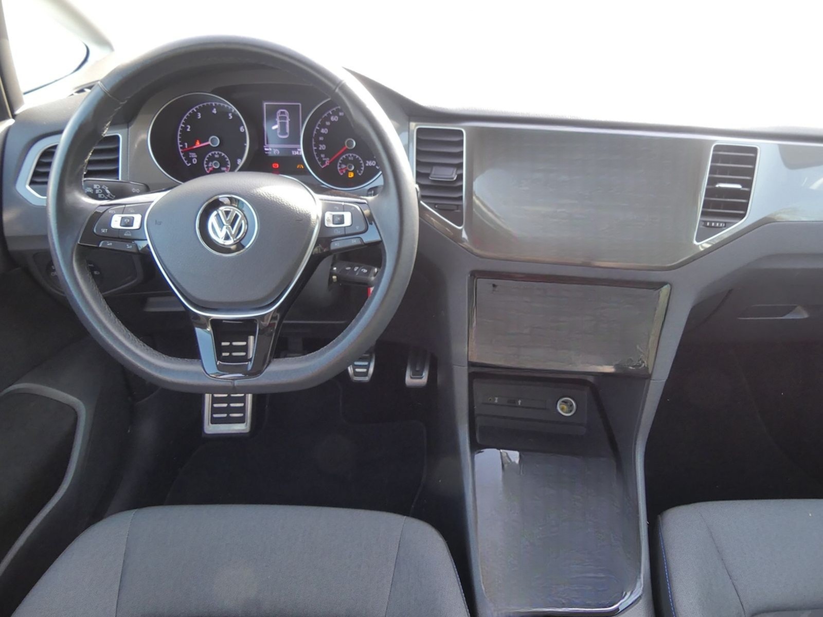 Volkswagen Golf Sportsvan 1.5 TSI LED Kamera beh. Frontsche foto 11