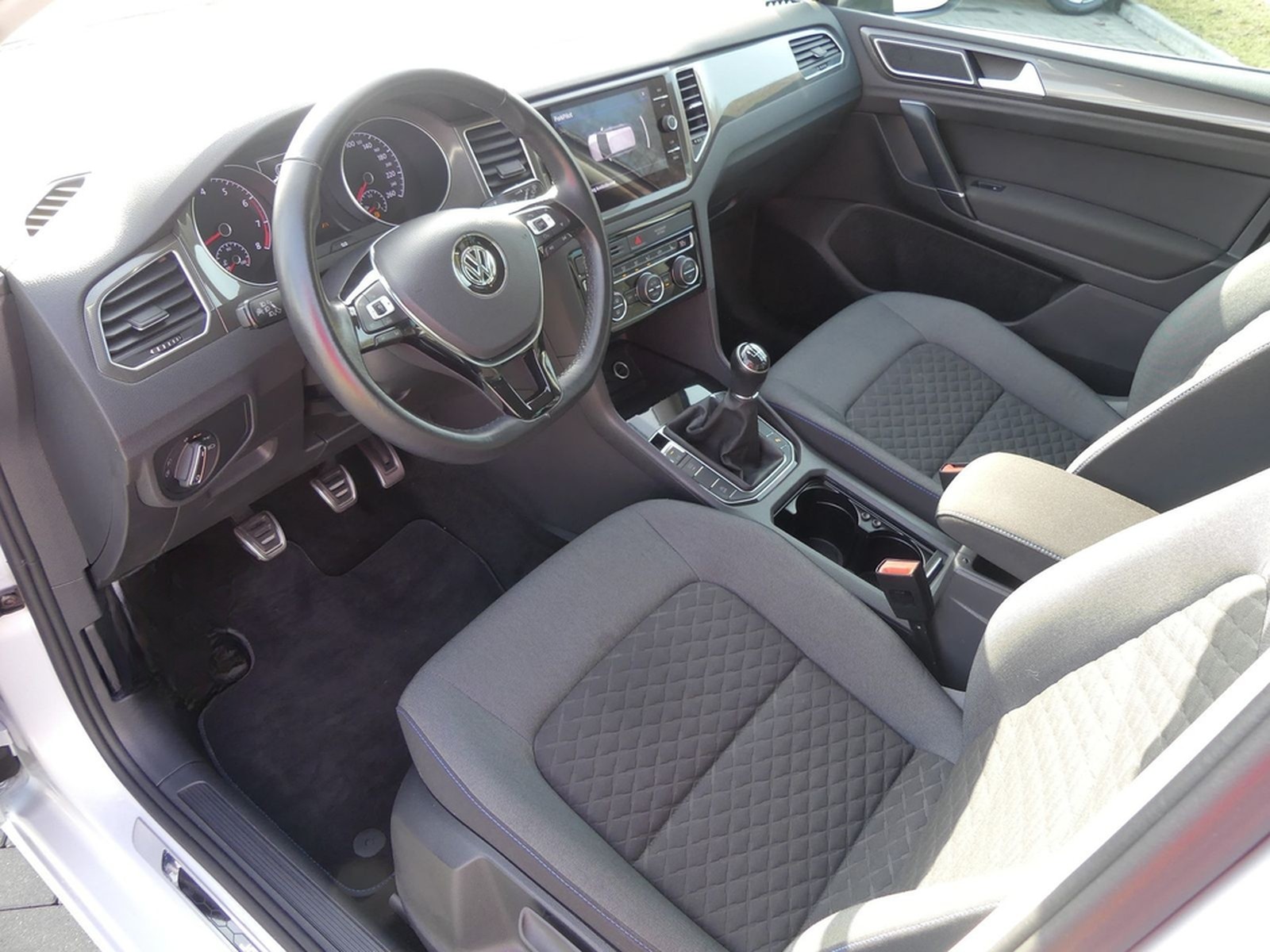 Volkswagen Golf Sportsvan 1.5 TSI LED Kamera beh. Frontsche foto 9