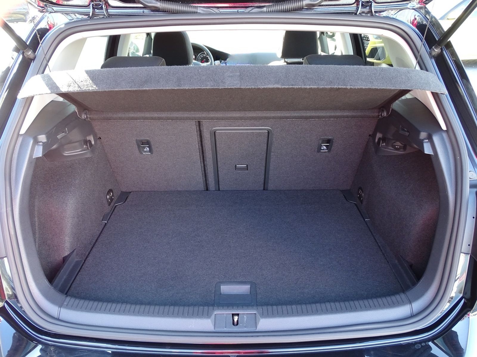 Volkswagen Golf VII 1.4 TSI Highline LED Navi Panorama PDC foto 29