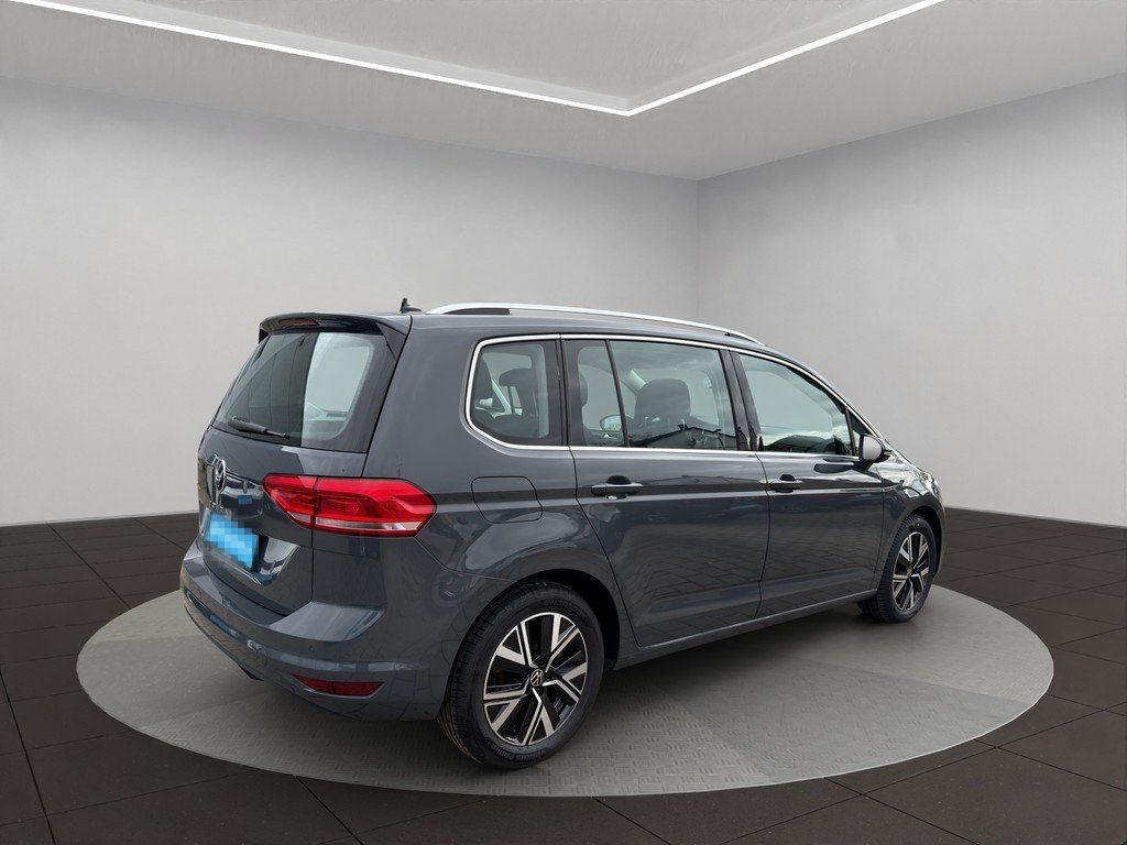 Volkswagen Touran 2.0 TDI DSG Highline Navi ACC foto 6