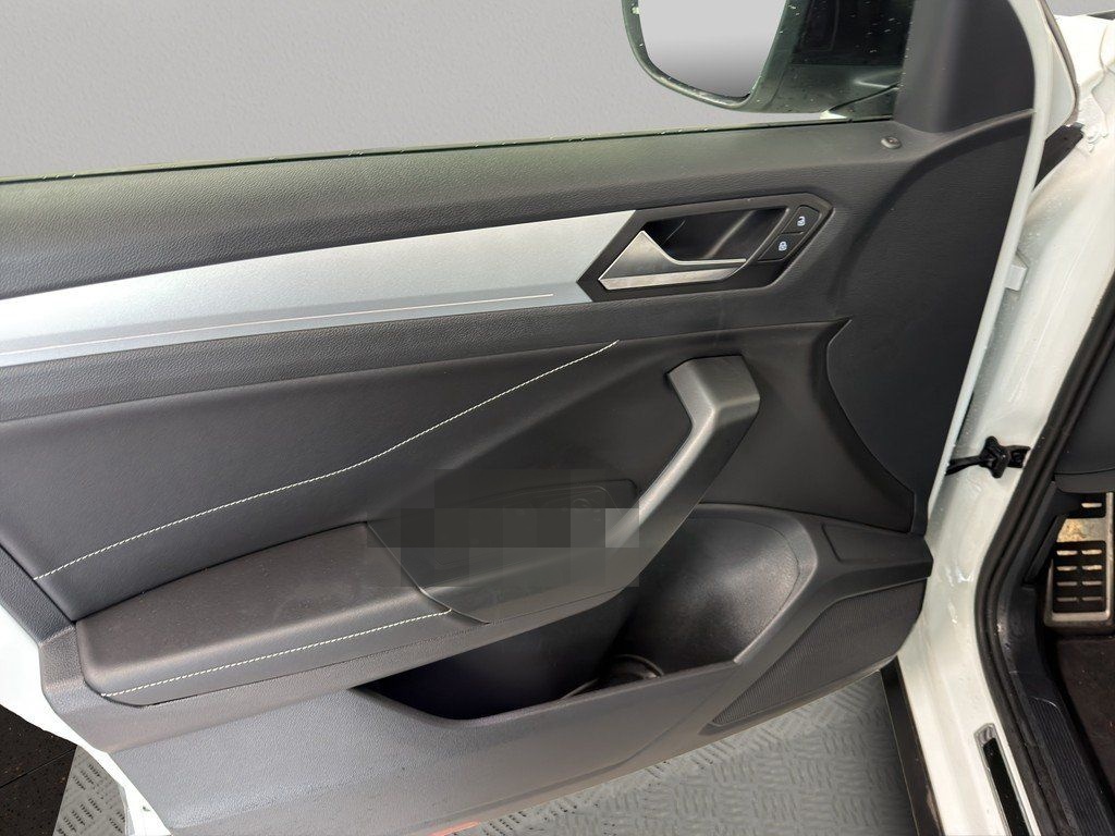 Volkswagen T-Roc 1.0 TSI Goal ACC Navi foto 9