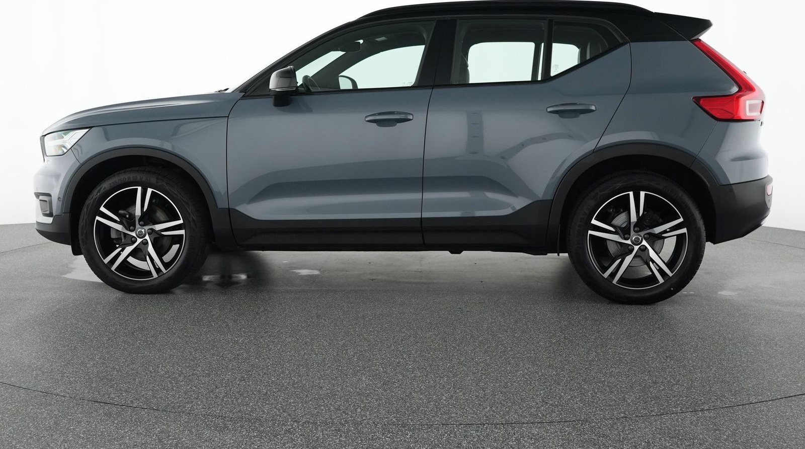 Volvo XC40 R Design CarPlay|360°|LED|Kessy|SHZ|PDC foto 10