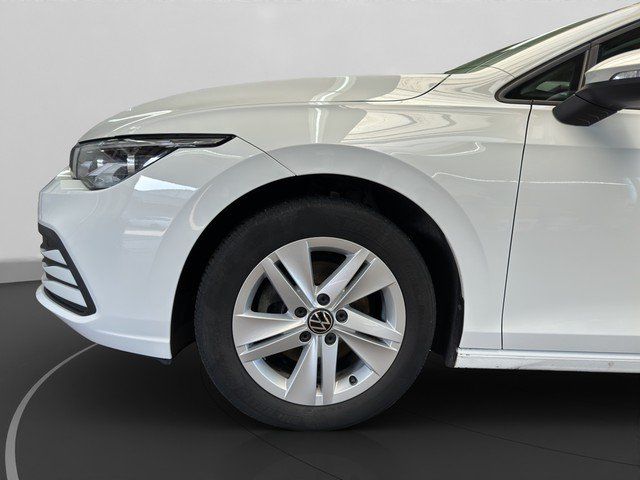Volkswagen Golf VIII 2.0 TDI DSG Life *AHK*LED*NAVI*RFK* AH foto 16