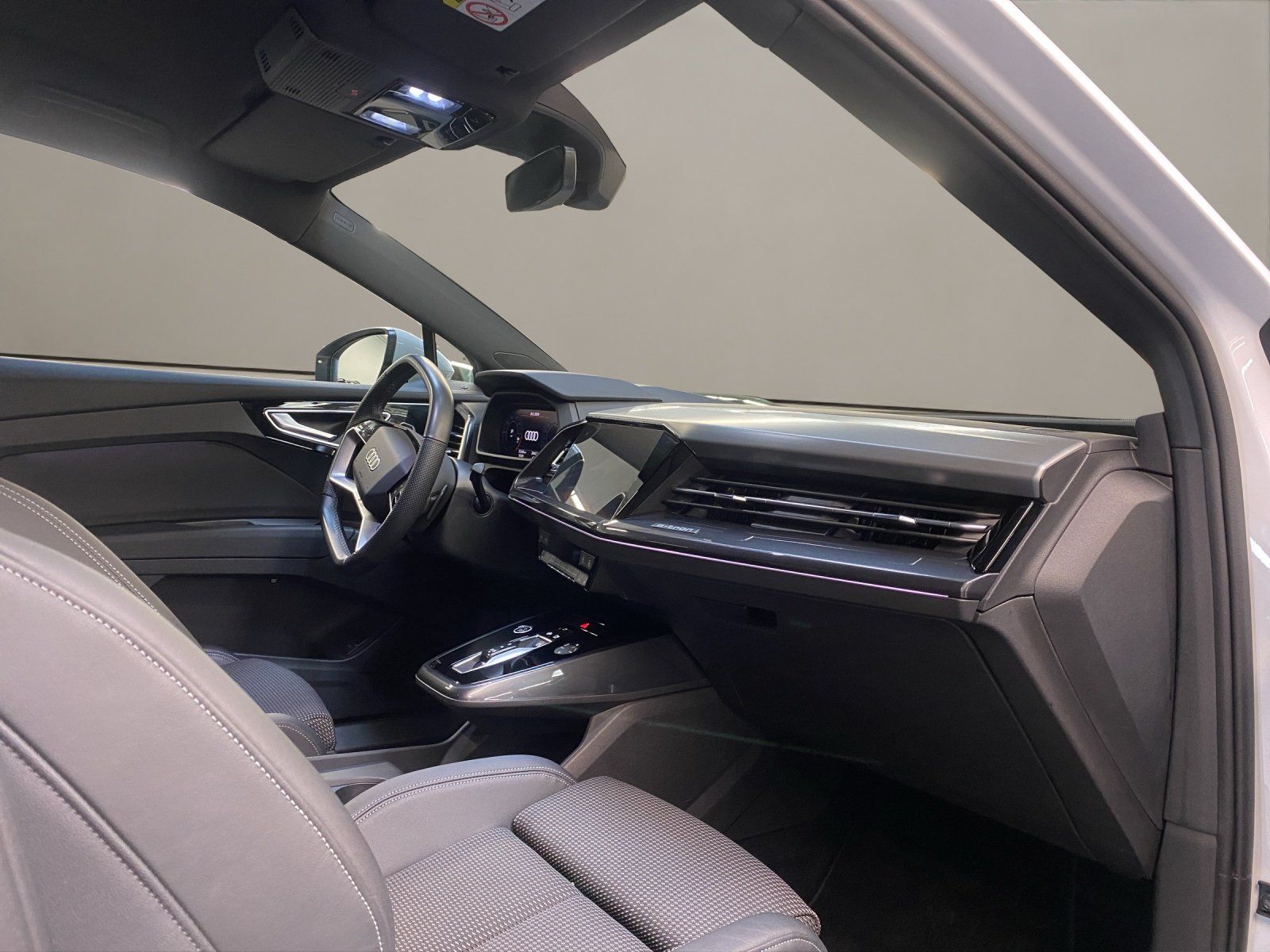 Audi Q4 e-tron Sportback quattro 50 e-tron S-line ACC foto 18